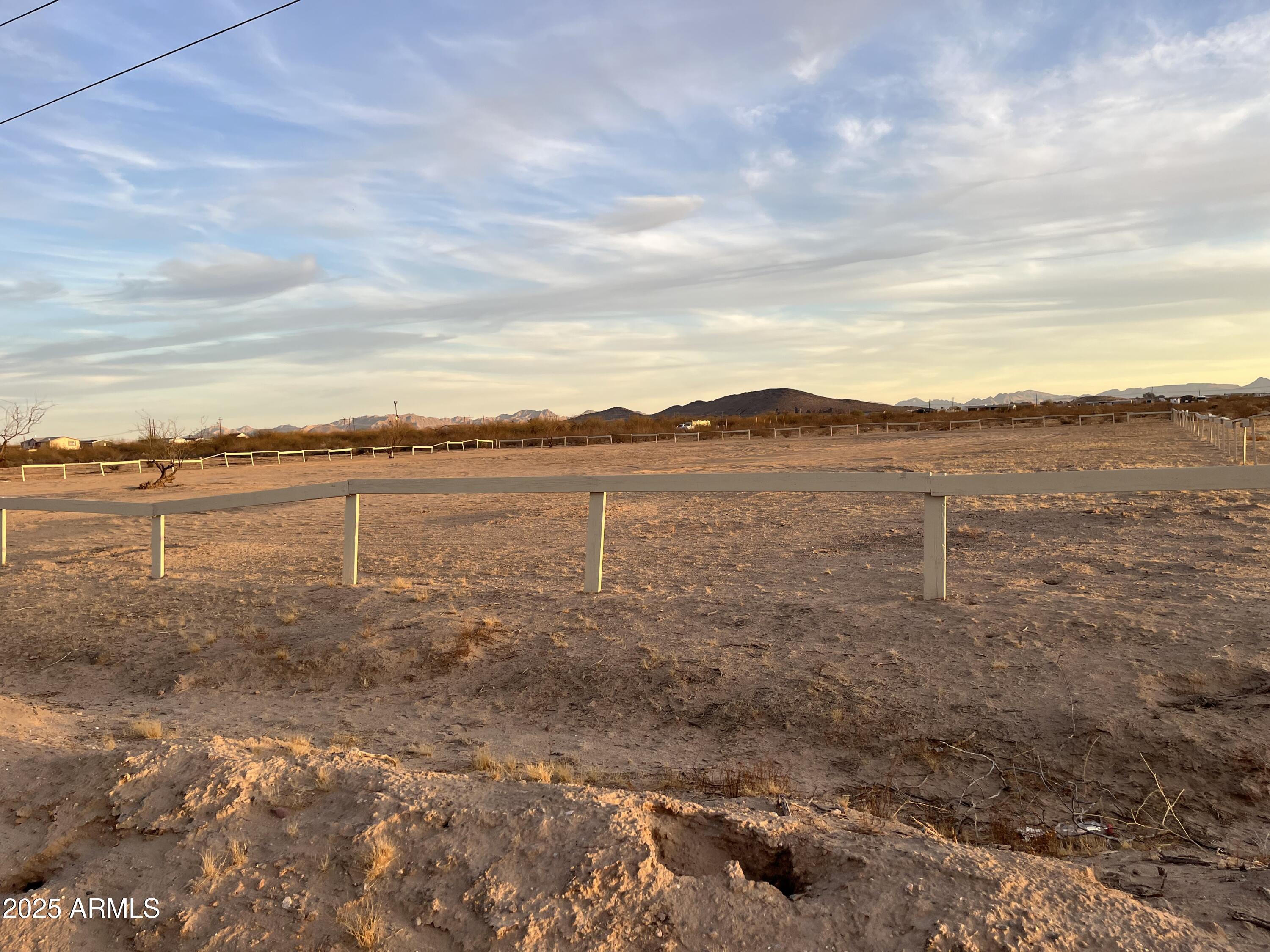 352** W South Mountain Avenue 140