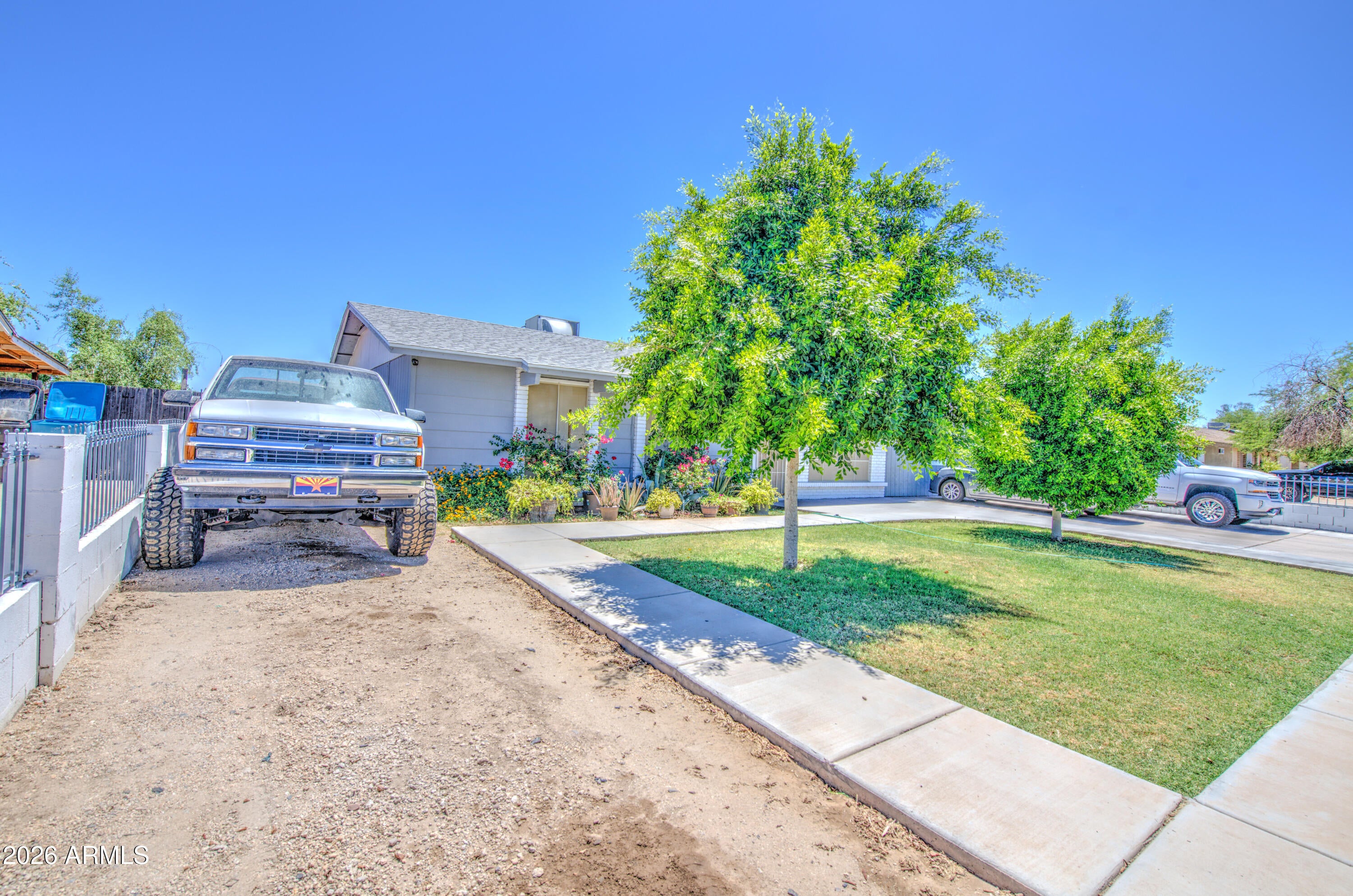 8713 W OSBORN Road