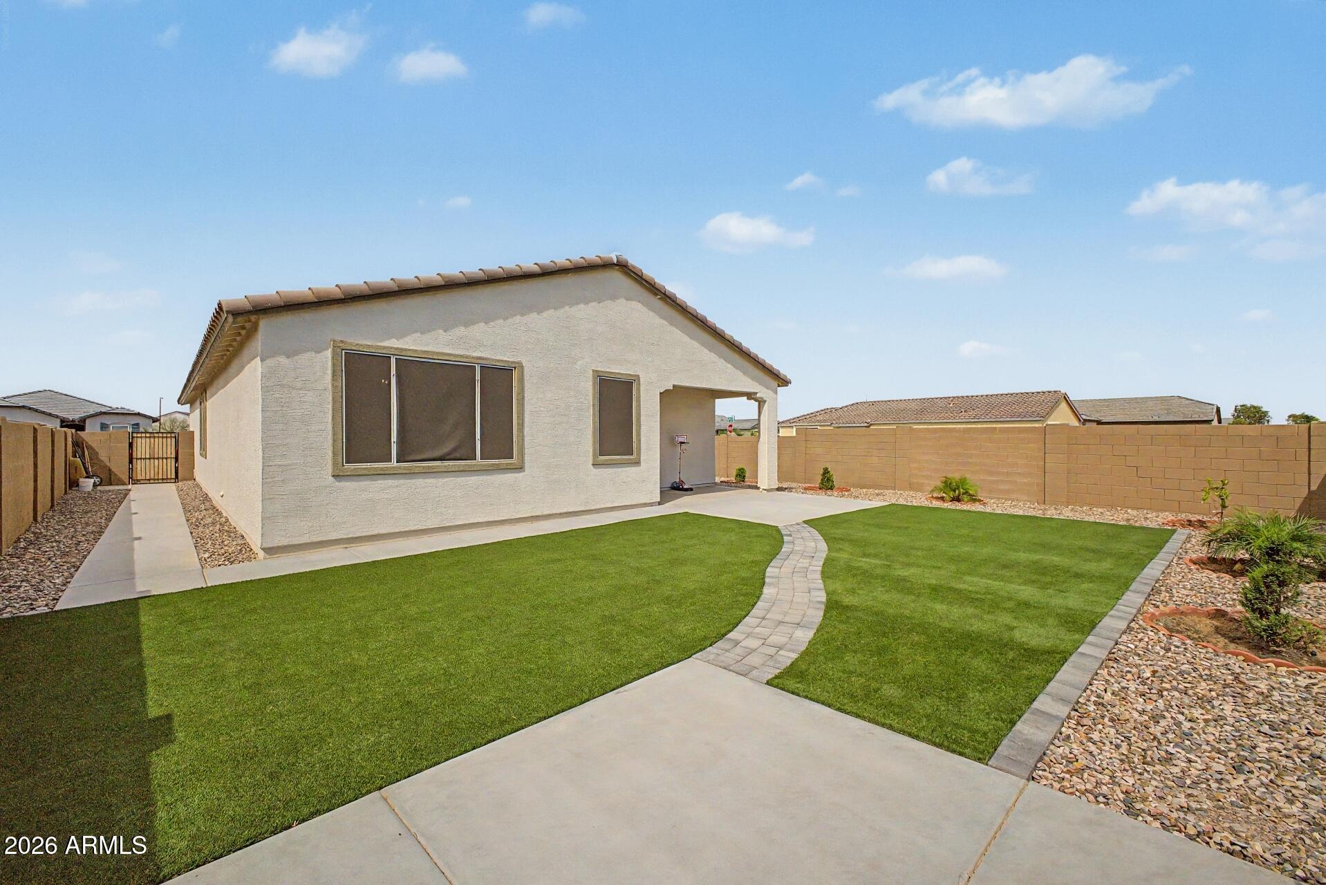 MAGMA RANCH II UNIT 1 - Residential