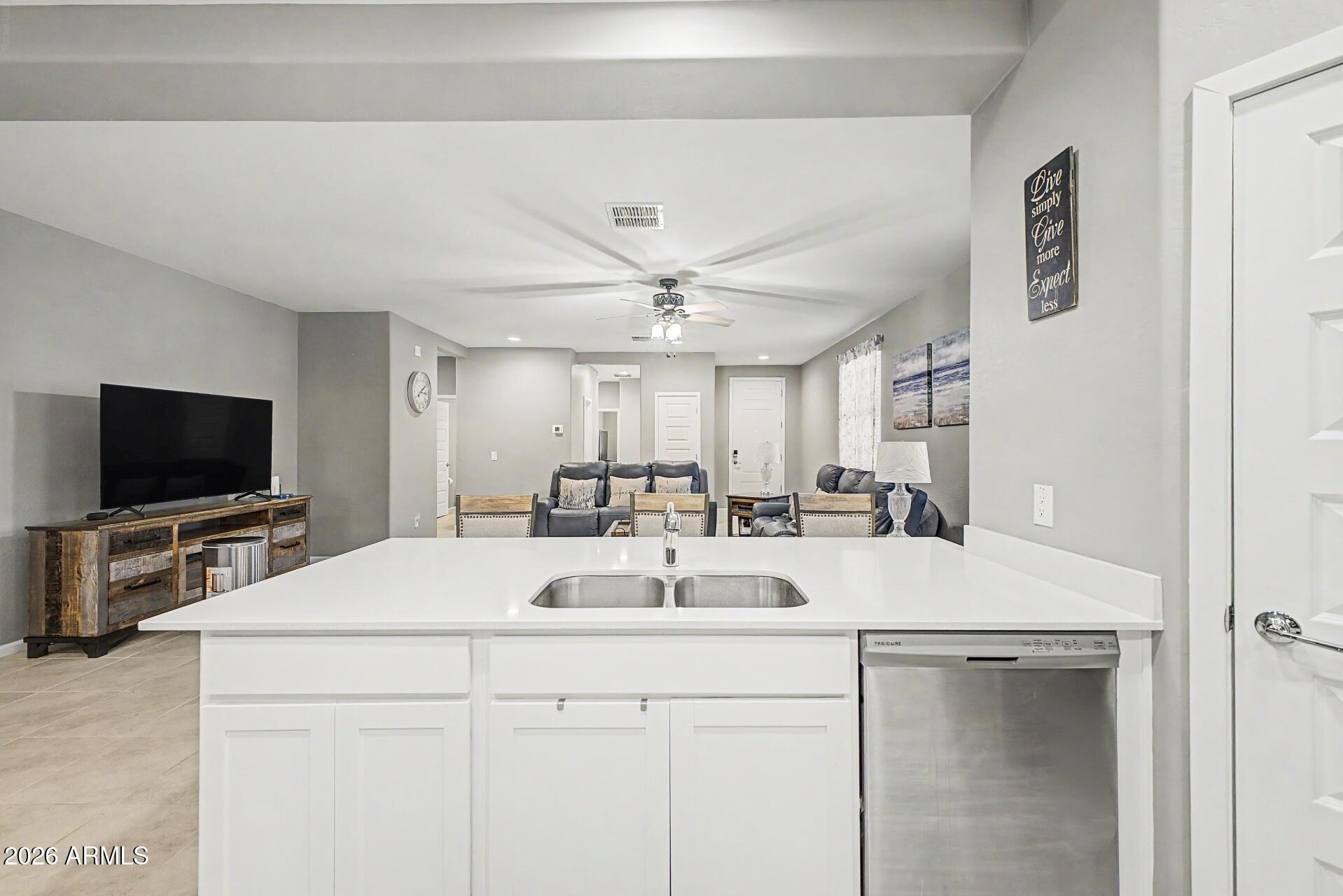 MAGMA RANCH II UNIT 1 - Residential