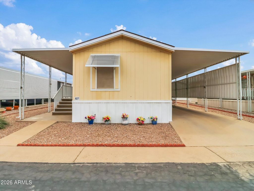 Photo of 301 S Signal Butte Road #827, Apache Junction, AZ 85120 (MLS # 7012815)
