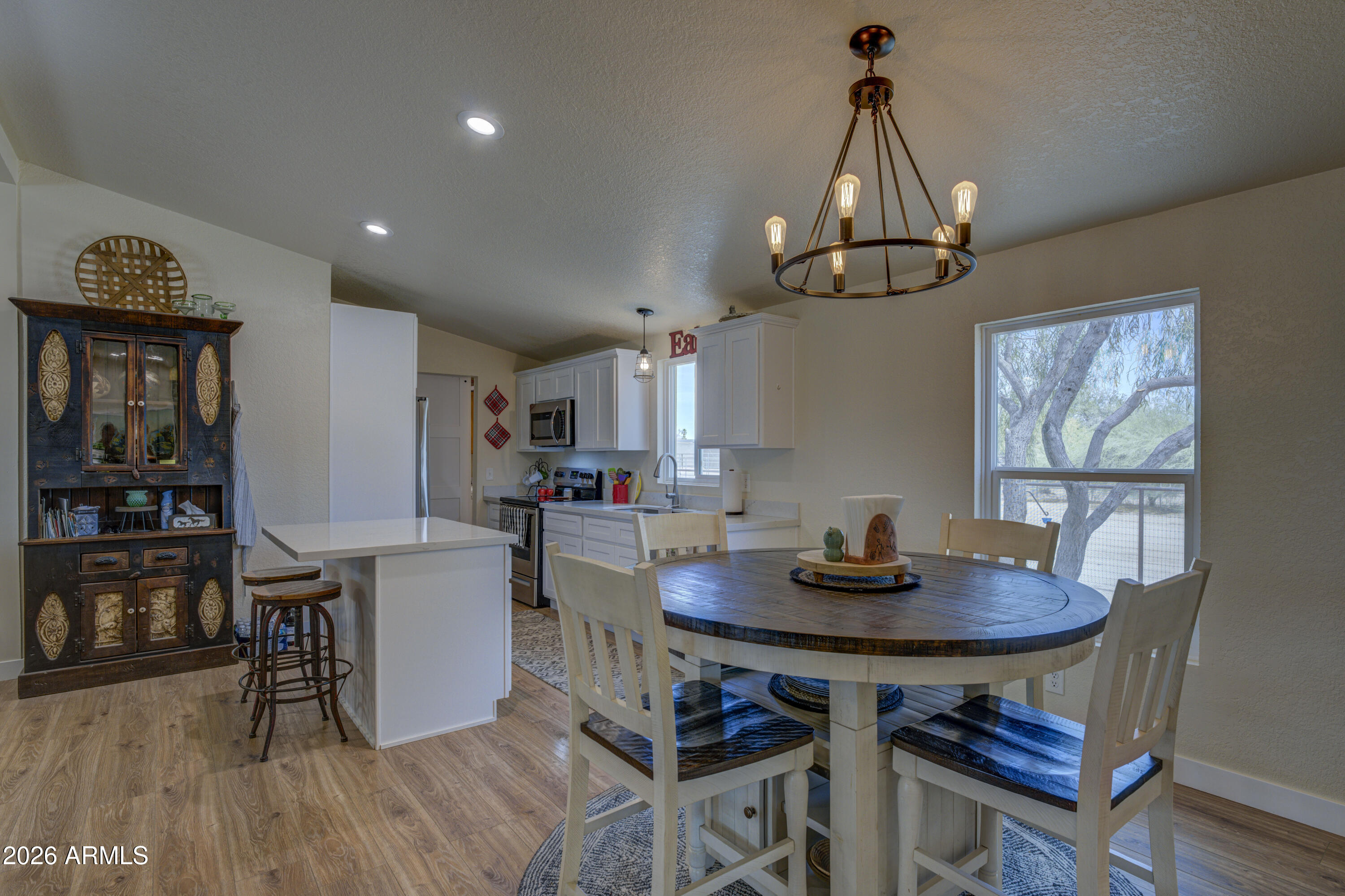 4125 E PINNACLE VISTA Drive