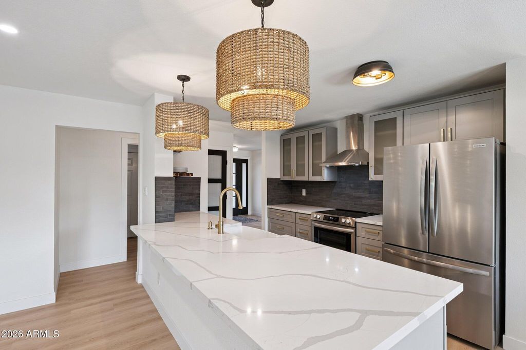 Photo of 735 E Manhatton Drive, Tempe, AZ 85282 (MLS # 6977464)