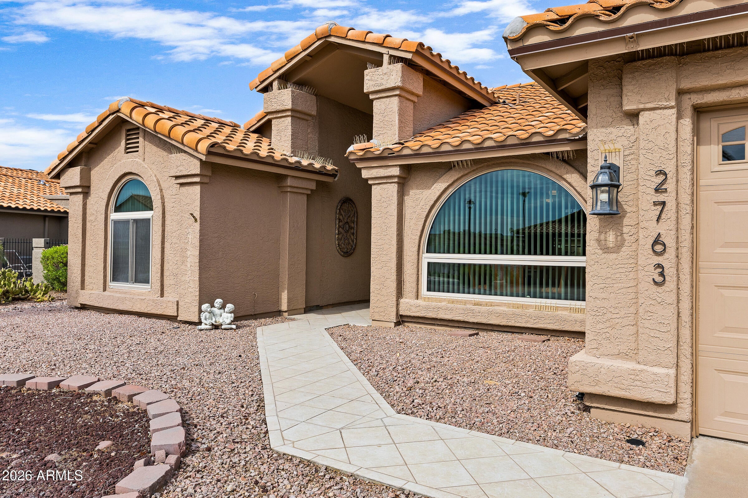 2763 LEISURE WORLD --