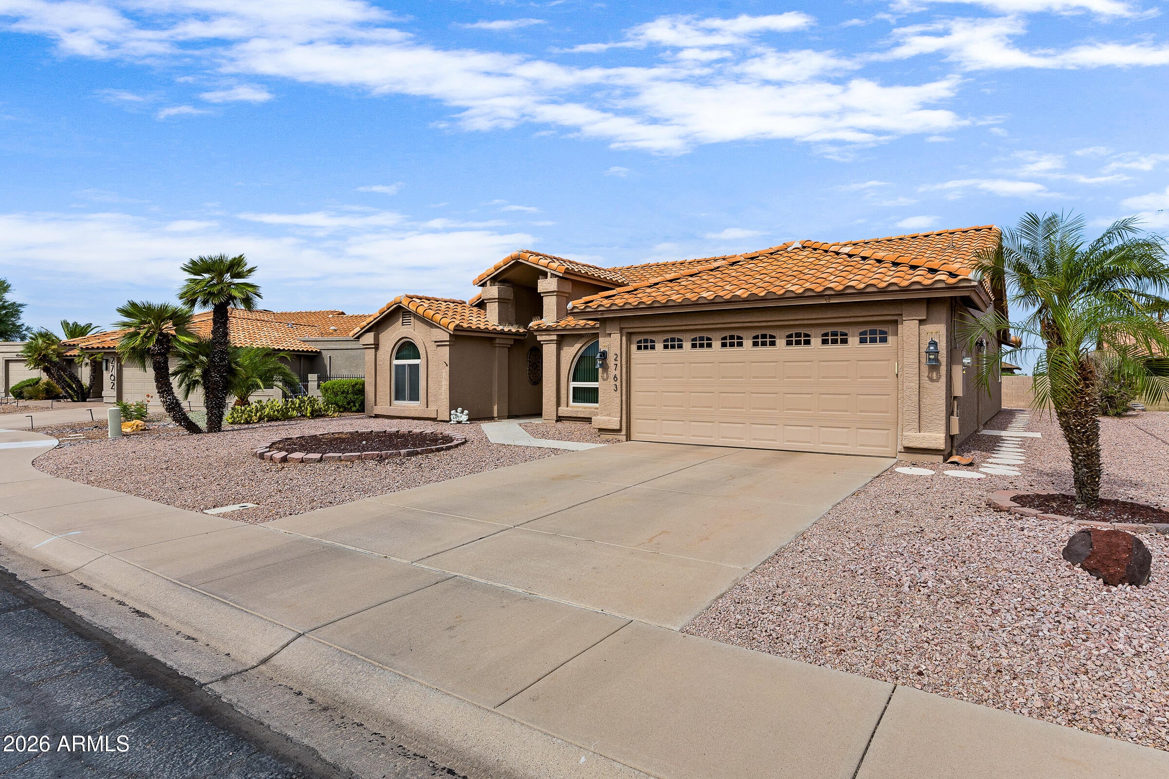2763 LEISURE WORLD --
