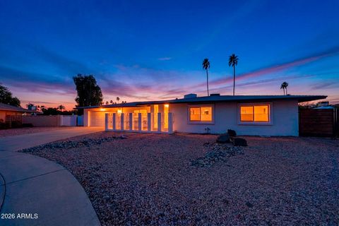 Photo of 8714 E Mackenzie Drive, Scottsdale, AZ 85251 (MLS # 6980255)