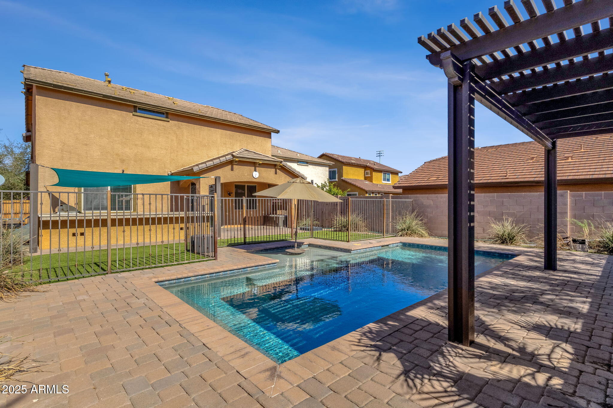 2947 E SALTSAGE Drive