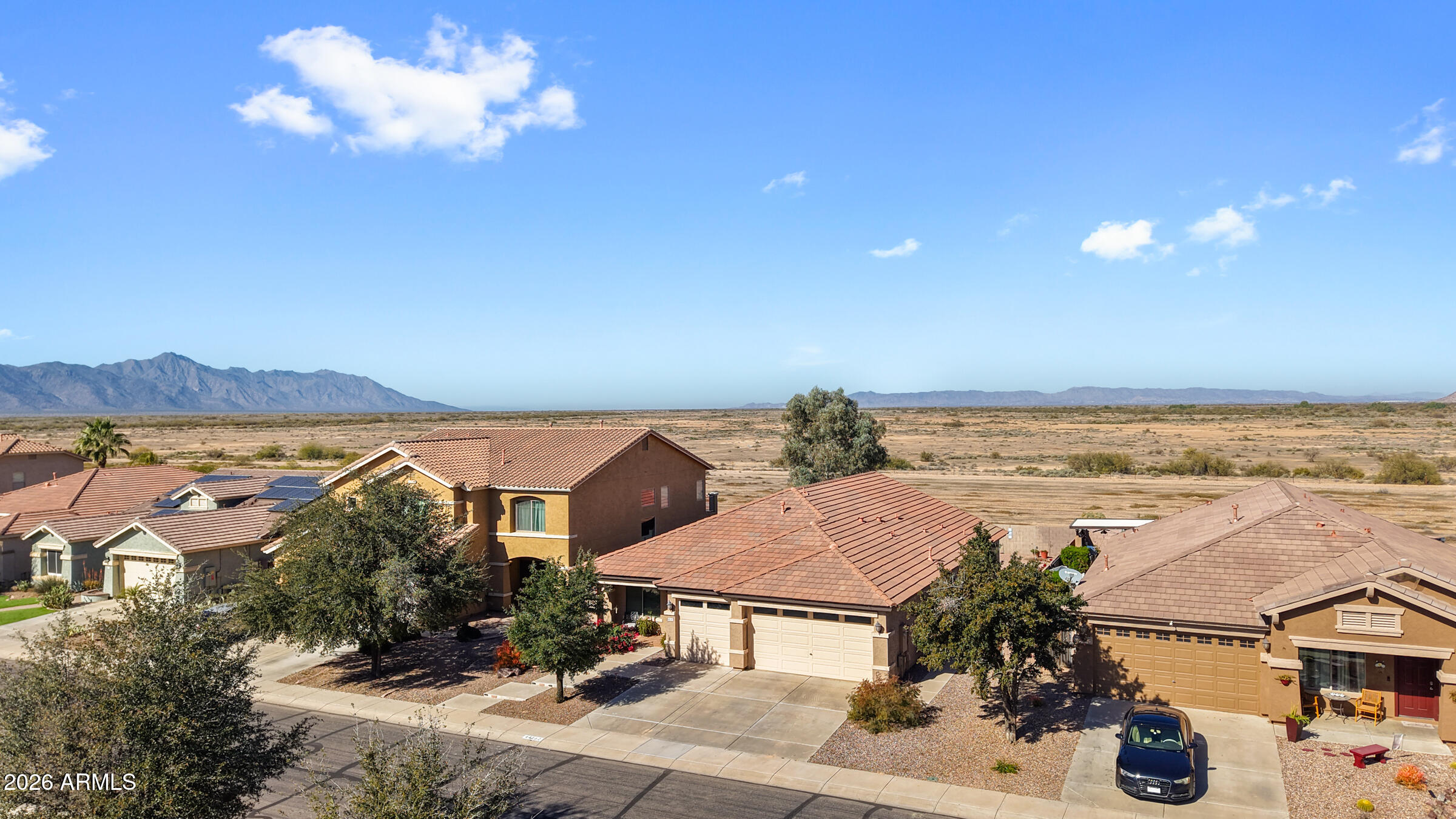 44162 W ADOBE Circle