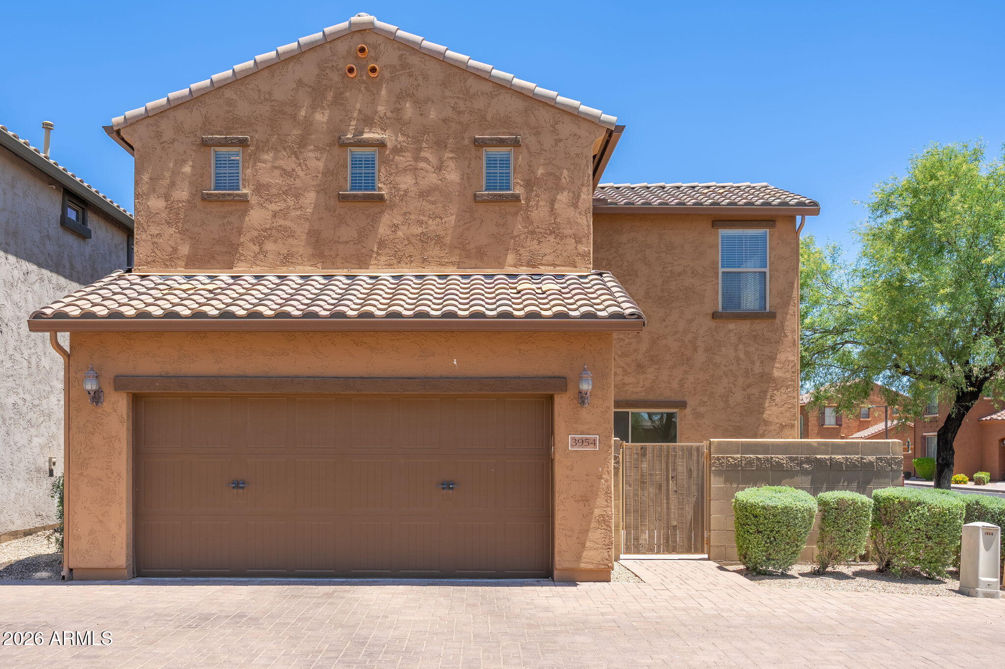 3954 E MELINDA Drive