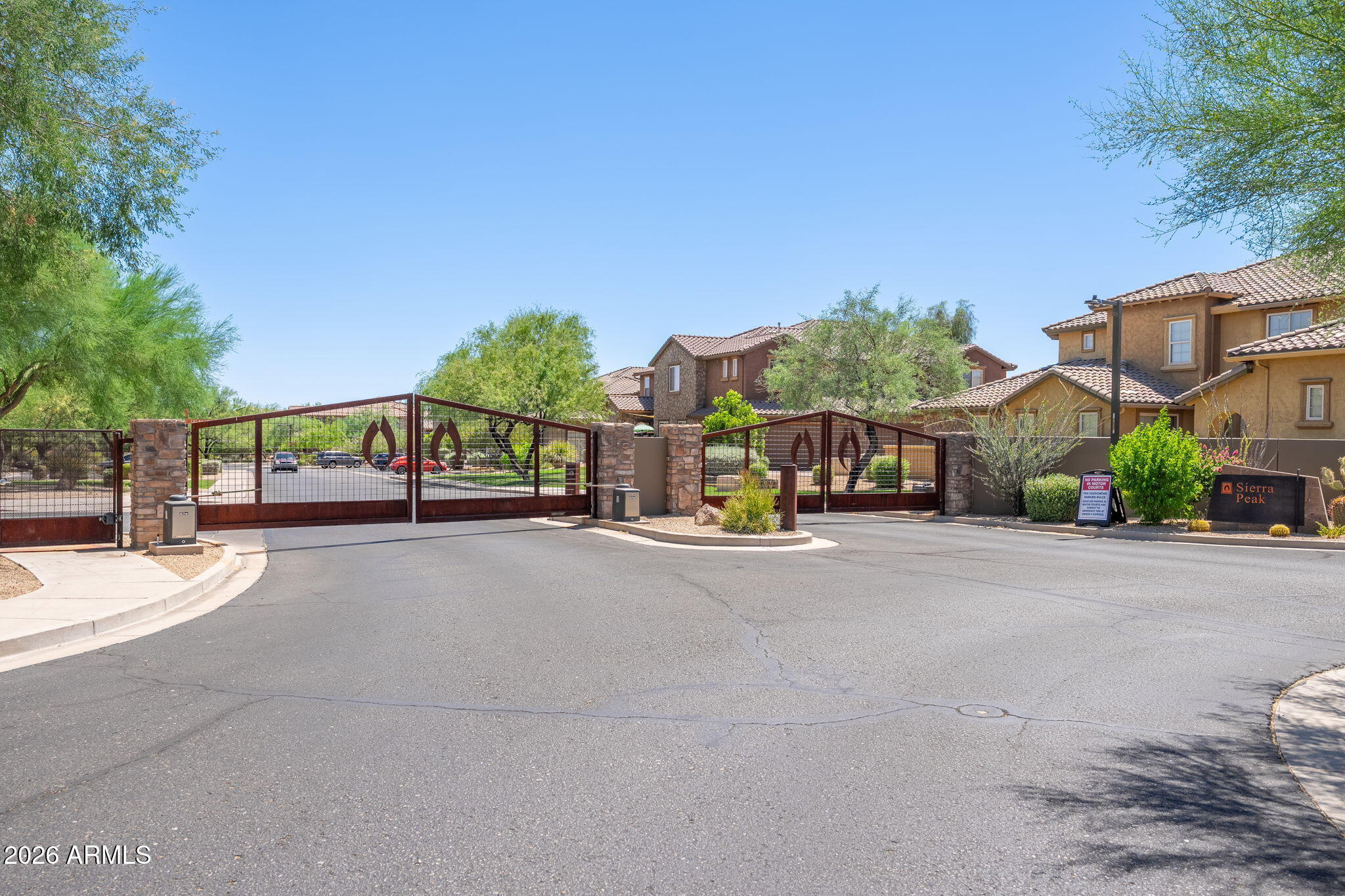 3954 E MELINDA Drive
