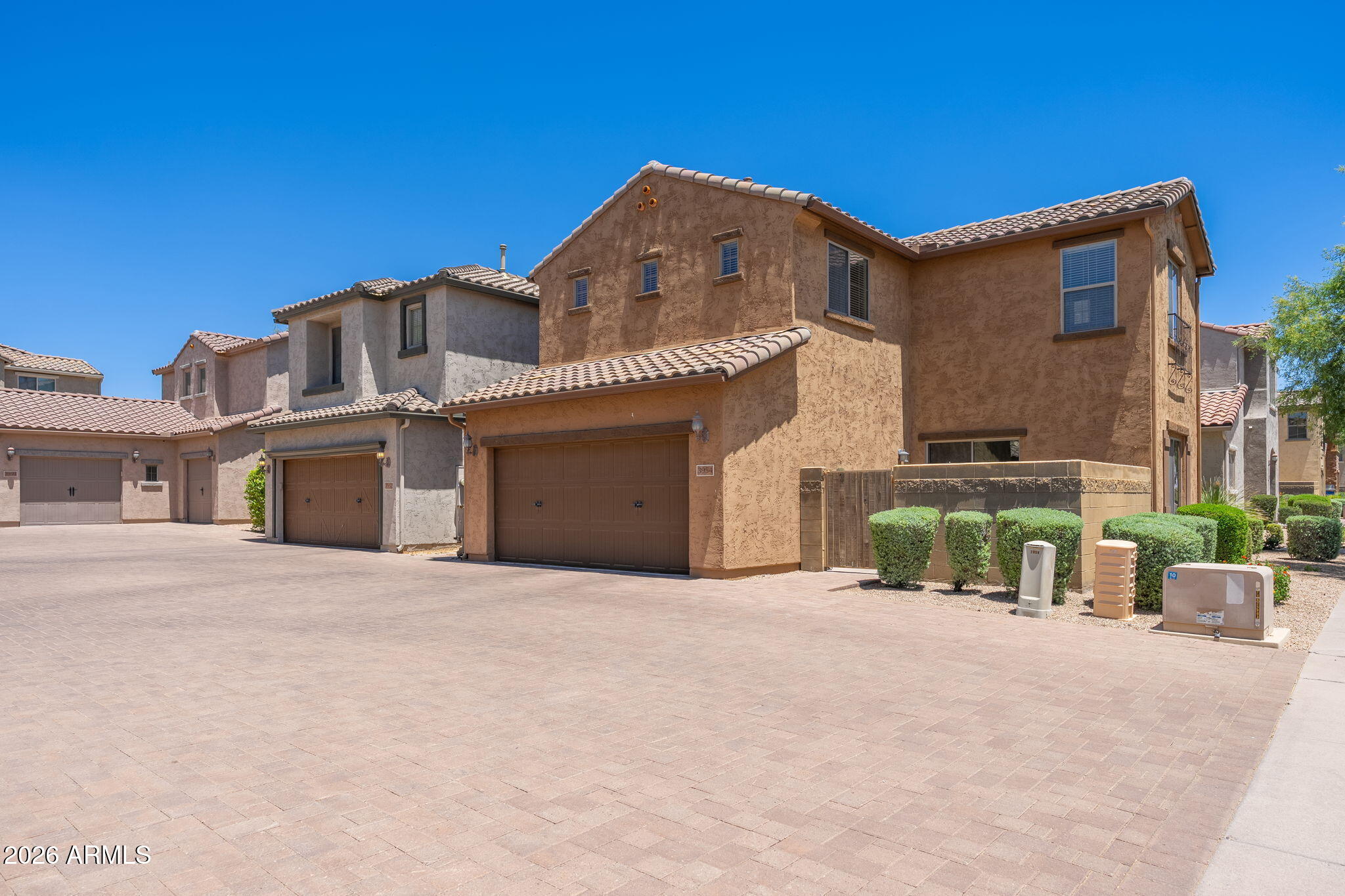 3954 E MELINDA Drive