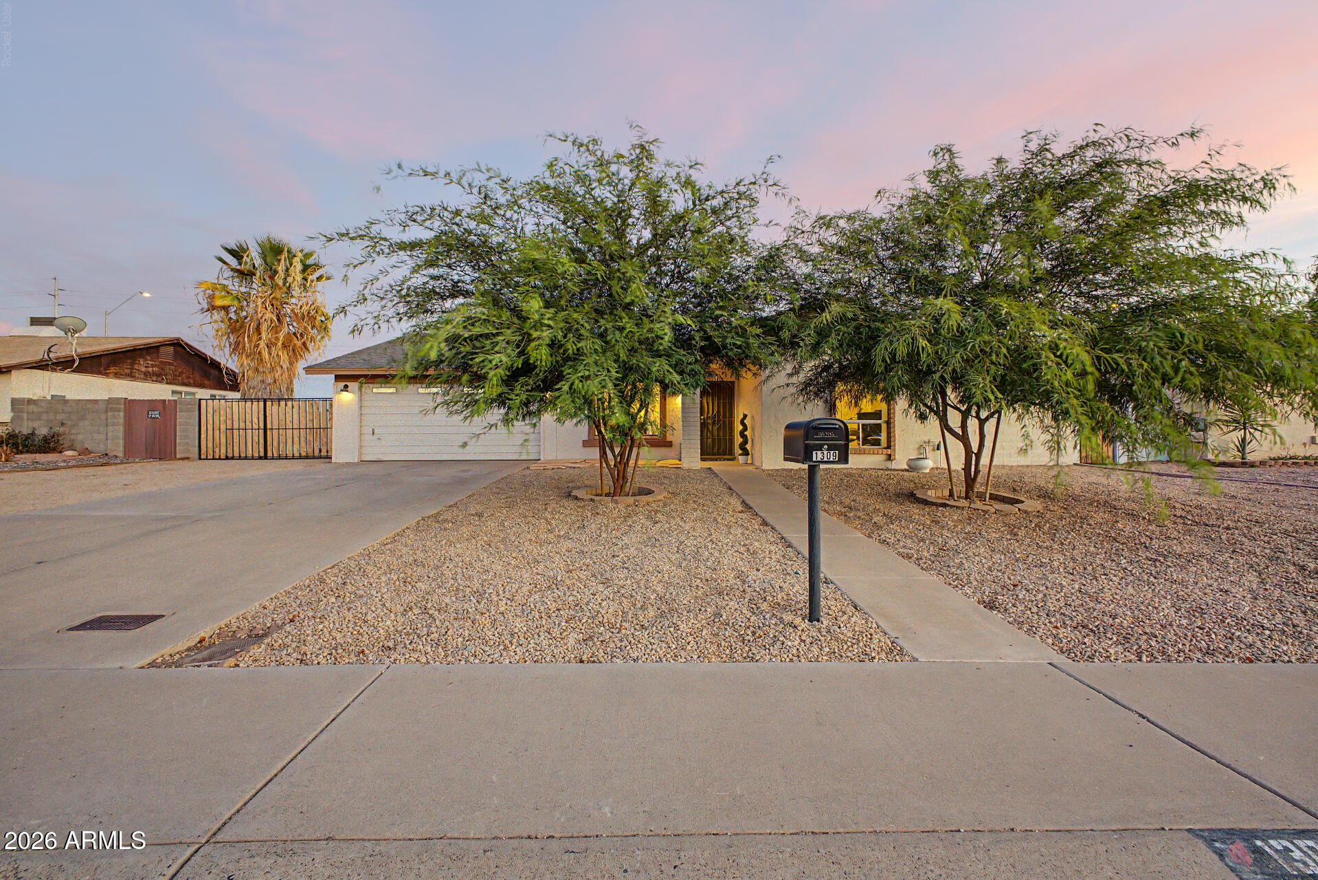 1309 W RENEE Drive