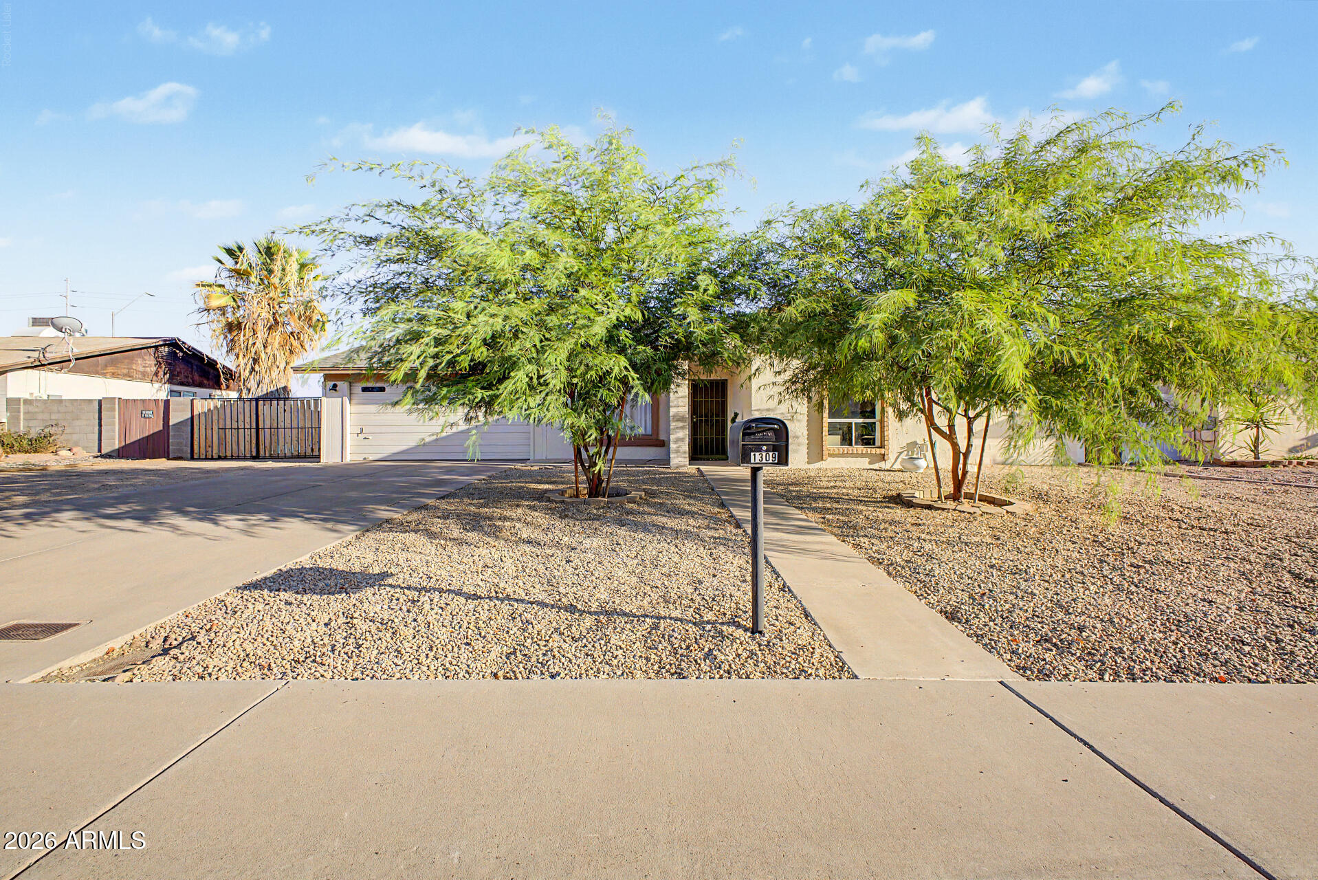 1309 W RENEE Drive