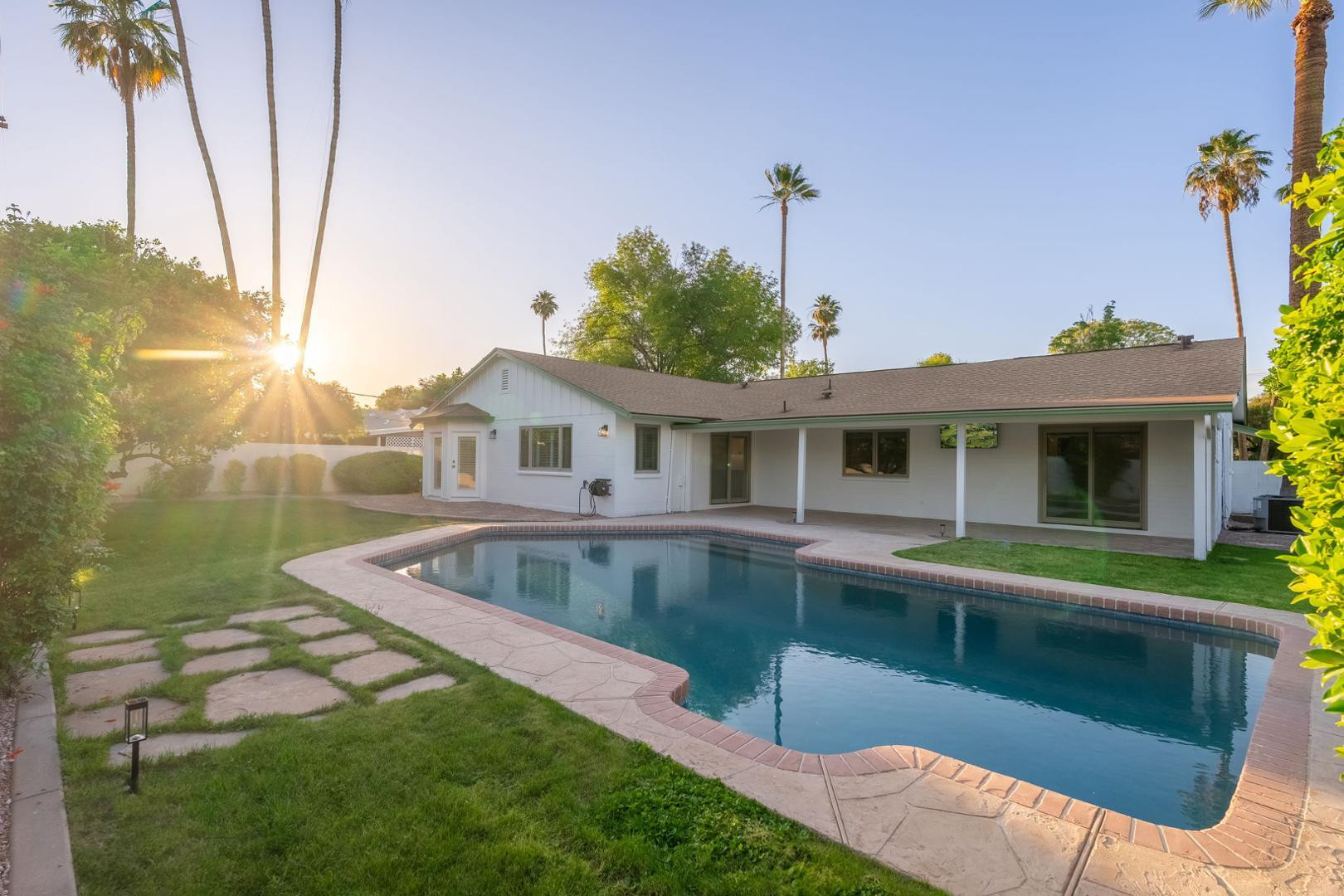 6709 E Monterosa Street