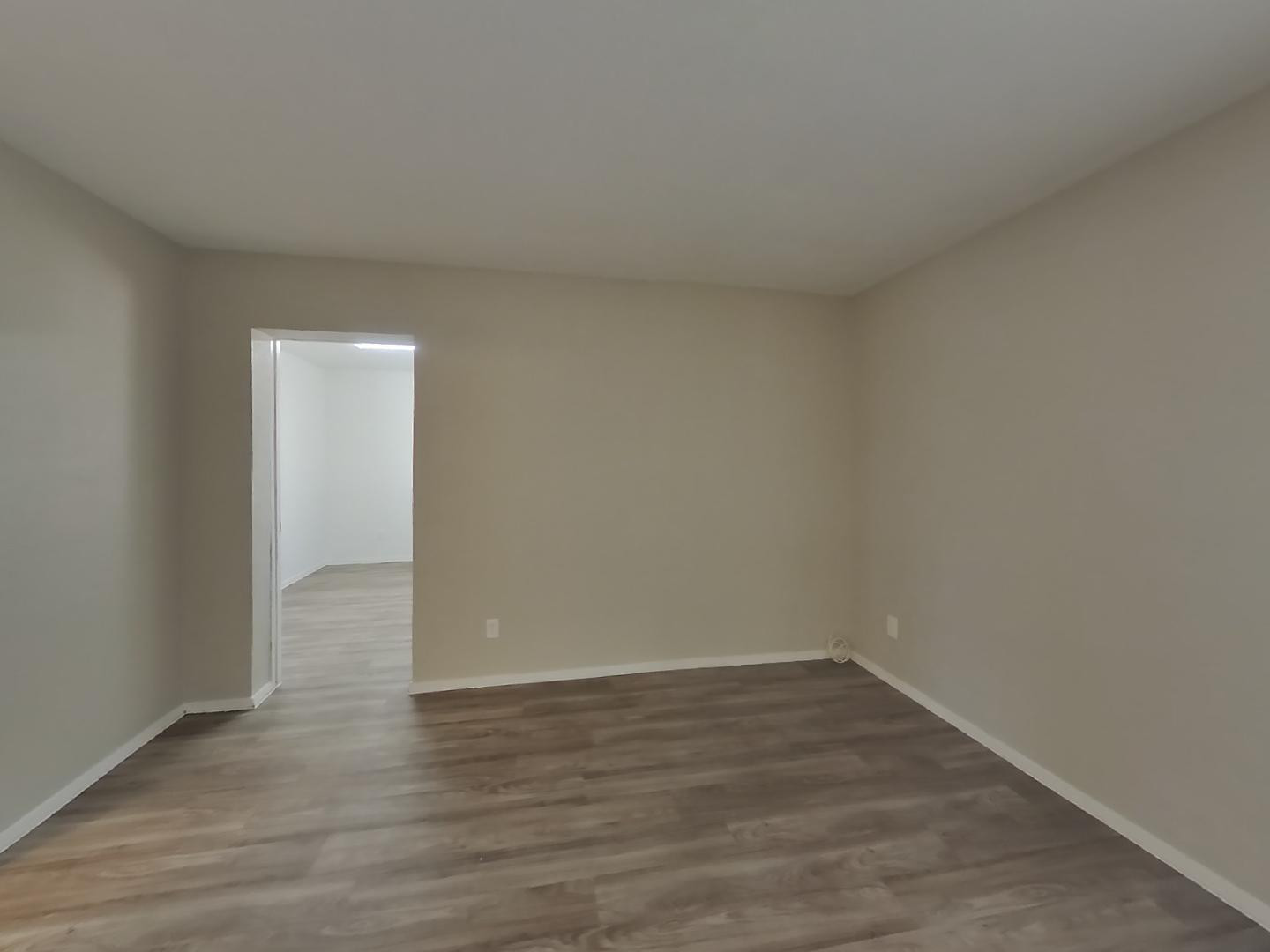 8102 W Heatherbrae Drive