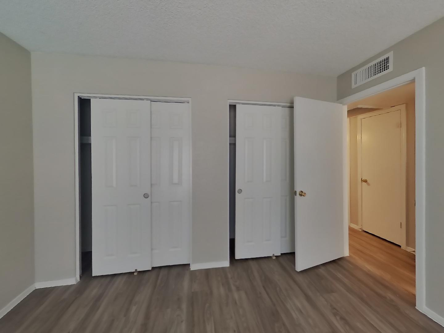 8102 W Heatherbrae Drive