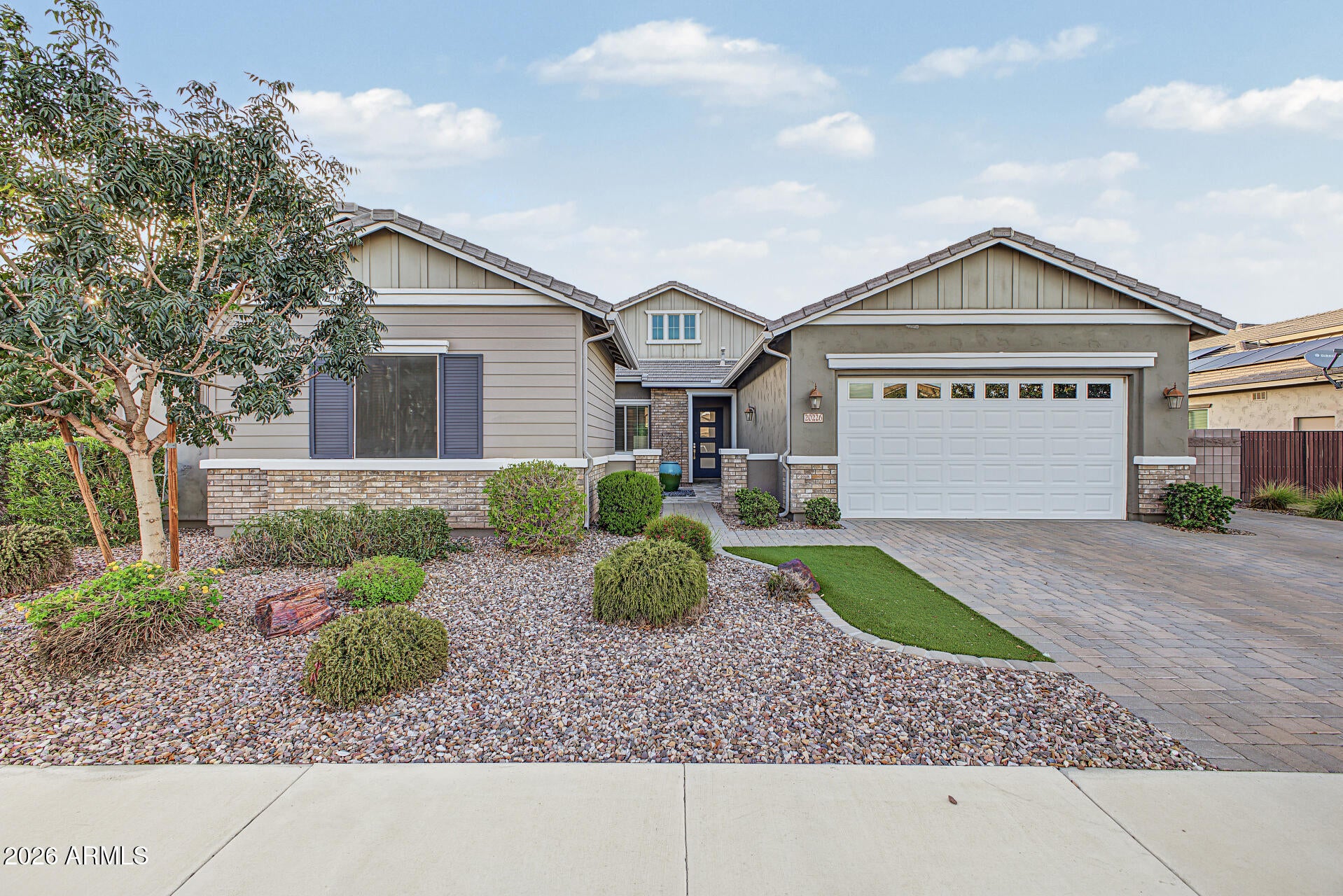 20226 E RAVEN Drive
