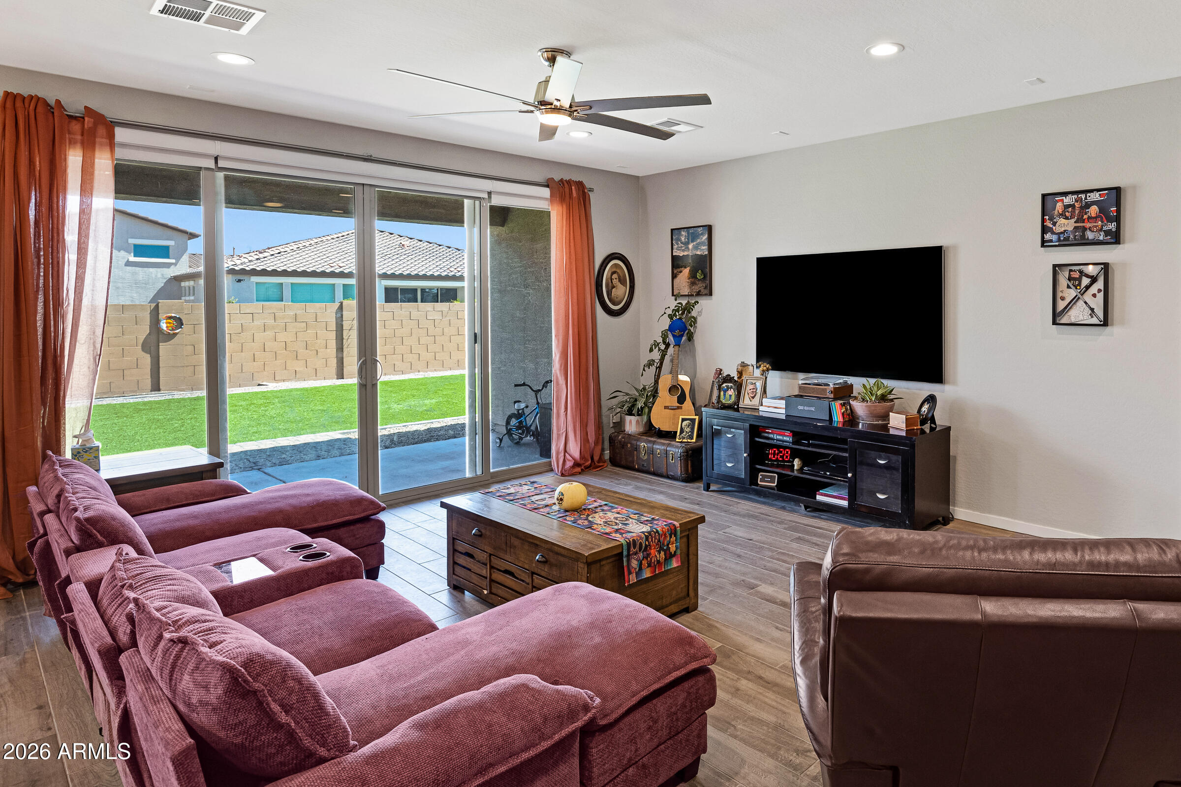 RANCHO EL DORADO - Residential