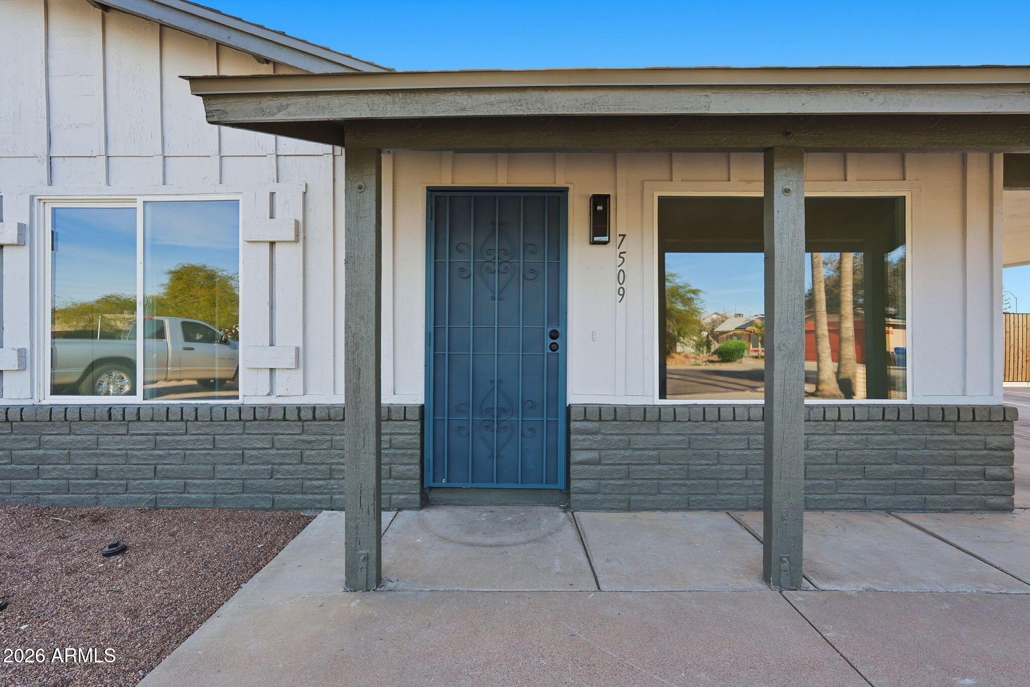 7509 E HACKAMORE Circle