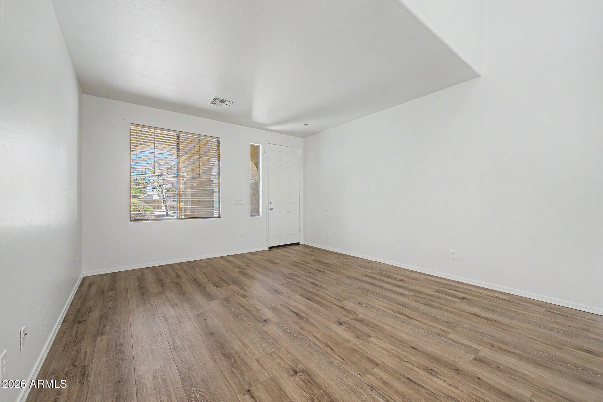1447 E MIA Lane