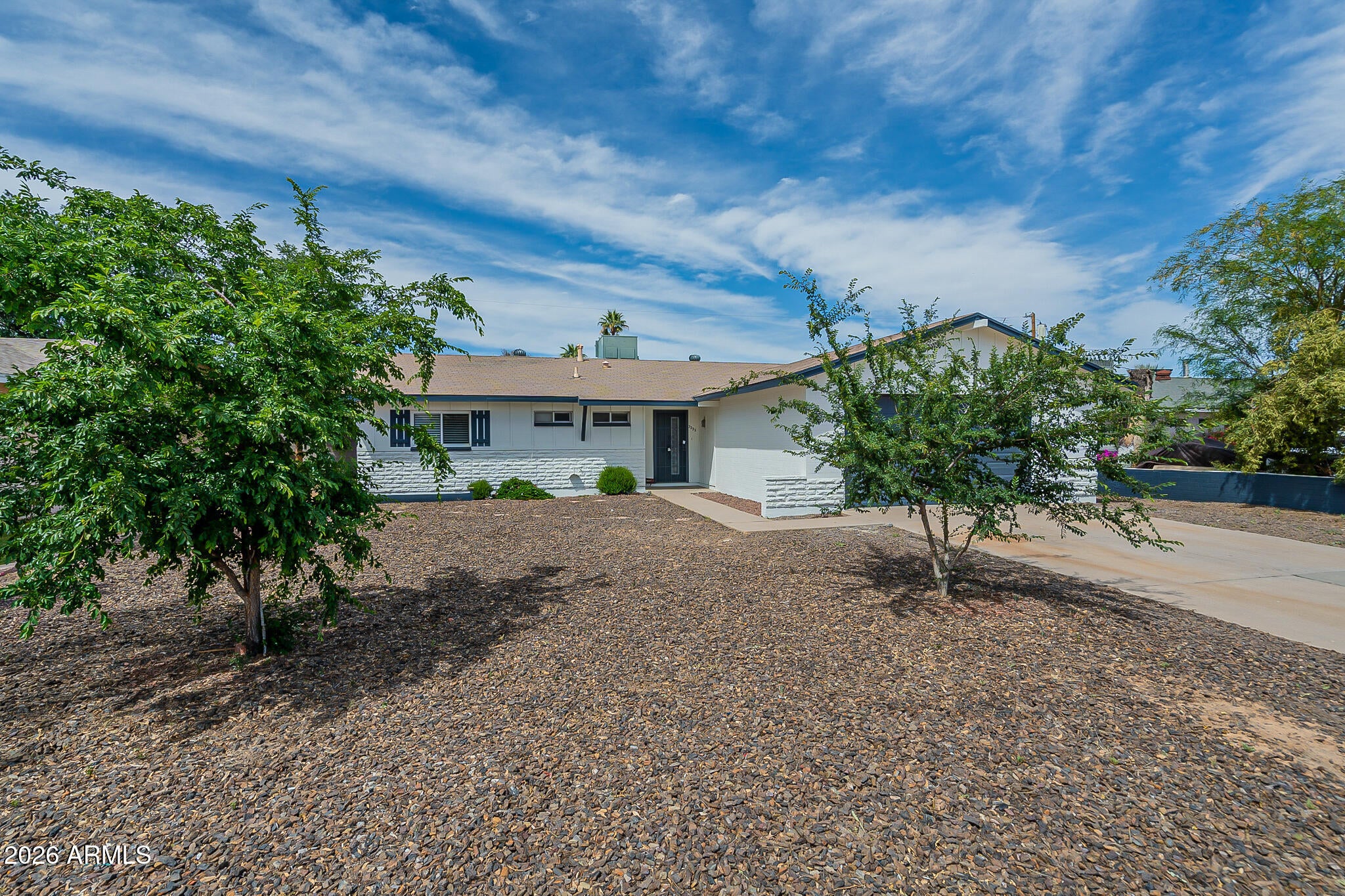 3232 E EMILE ZOLA Avenue