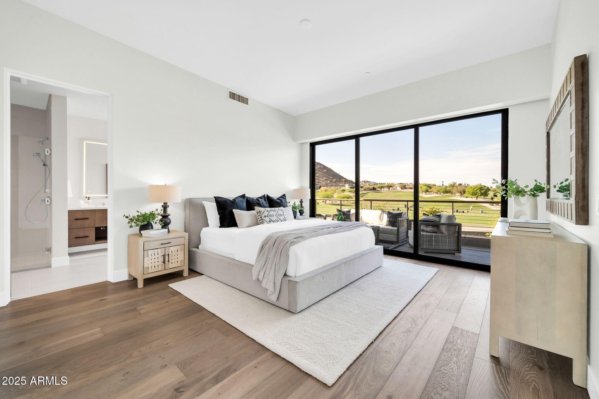 6331 E PHOENICIAN Boulevard 6