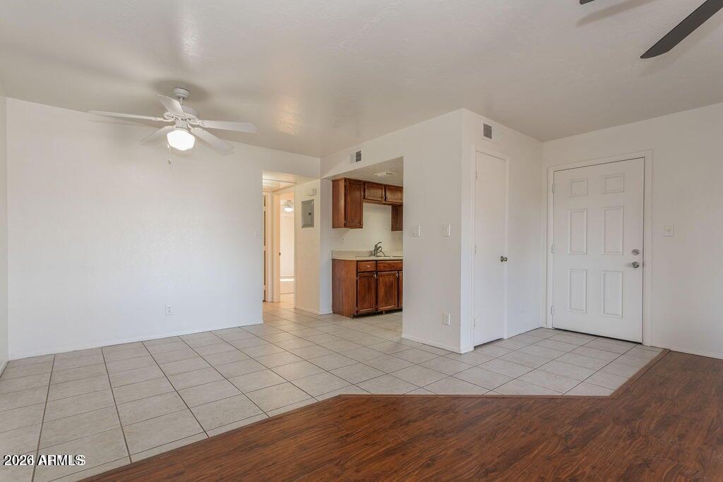 4211 E Palm Lane Unit 219