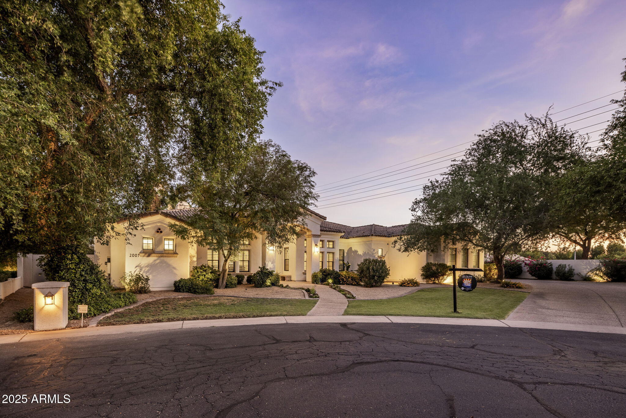 2007 E TEAKWOOD Place