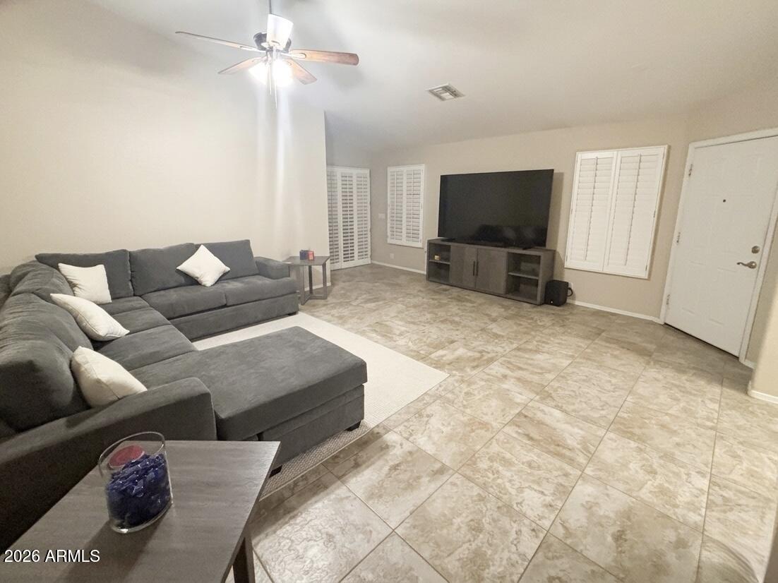 5336 W CAMPO BELLO Drive