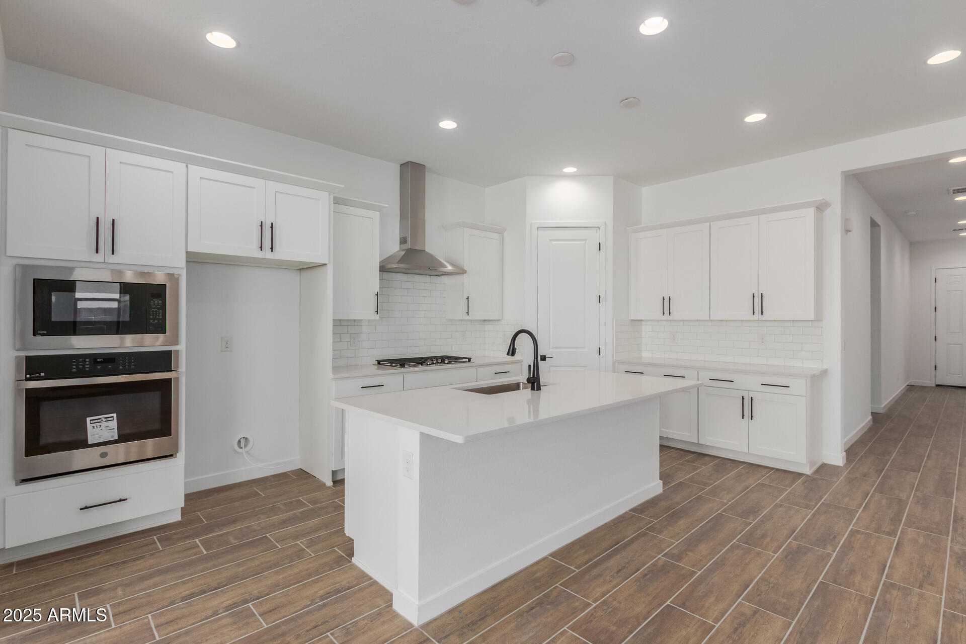 15866 W MIAMI Street