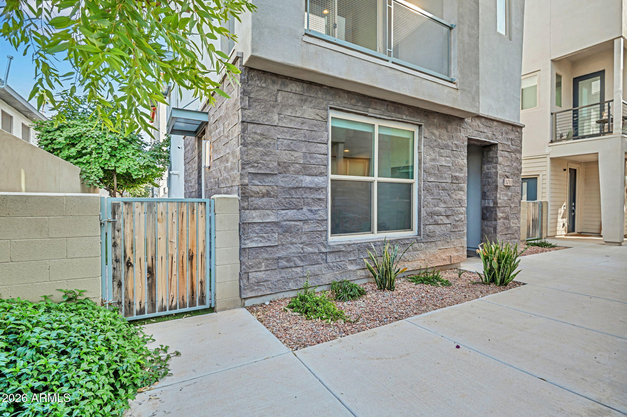 3510 N MILLER Road 1011