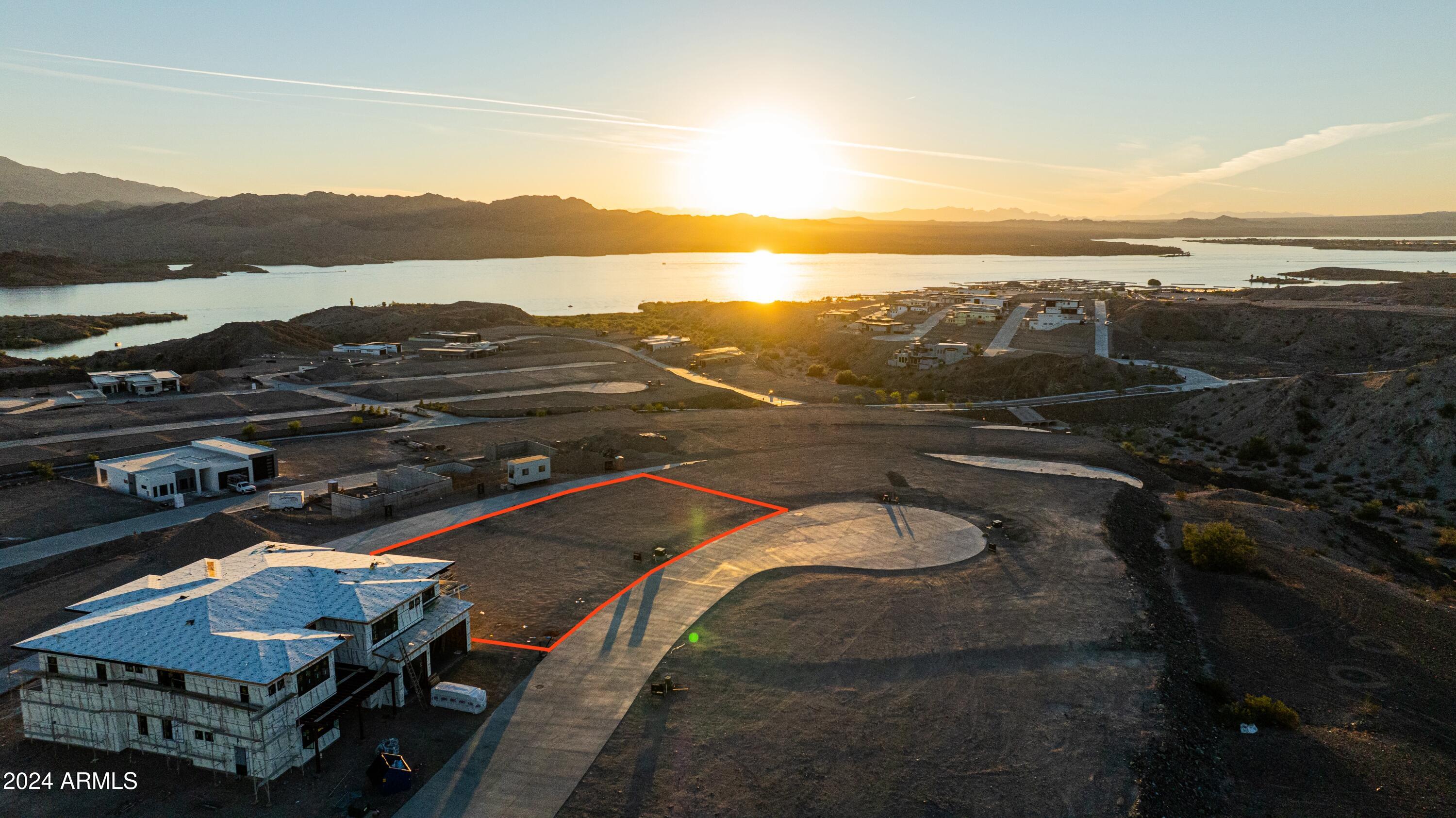 2416 Sunset Ridge Court W 33