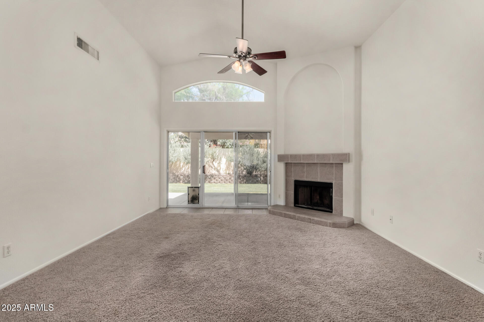 4544 E CAMPO BELLO Drive