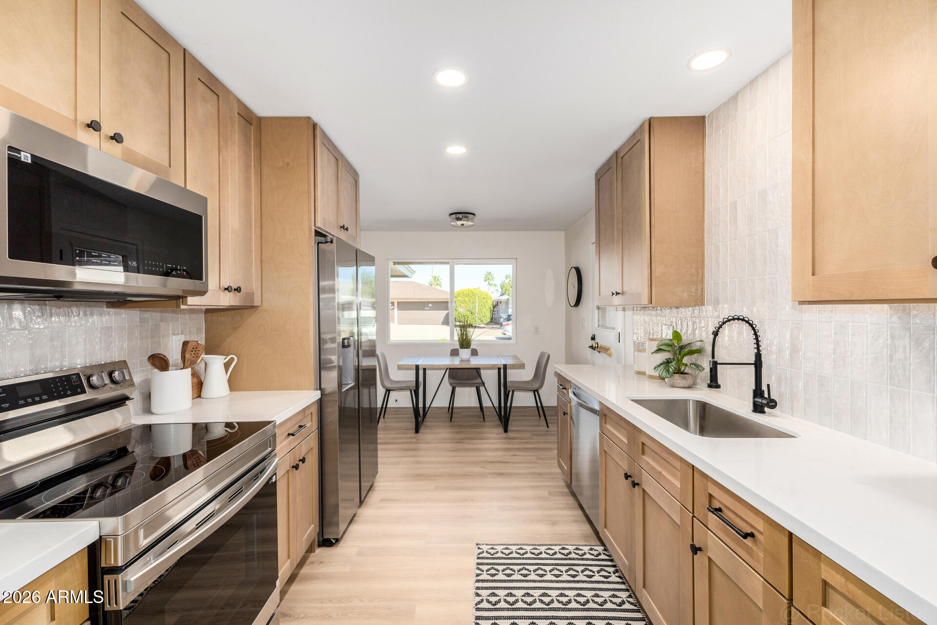 10822 W ROUNDELAY Circle