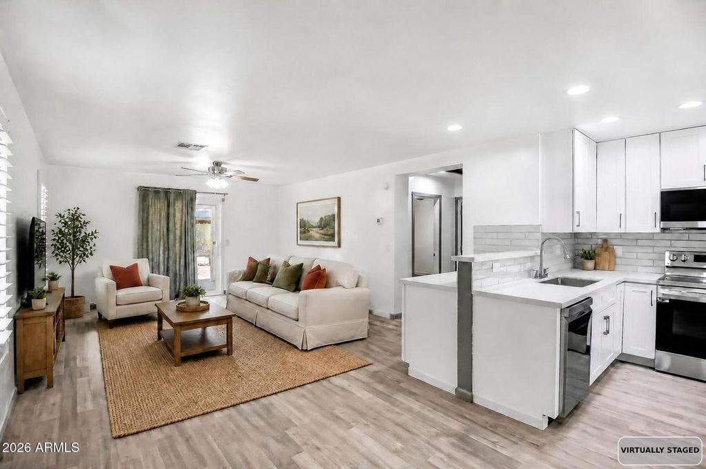 Photo of 11818 W Columbine Drive, El Mirage, AZ 85335 (MLS # 7052798)
