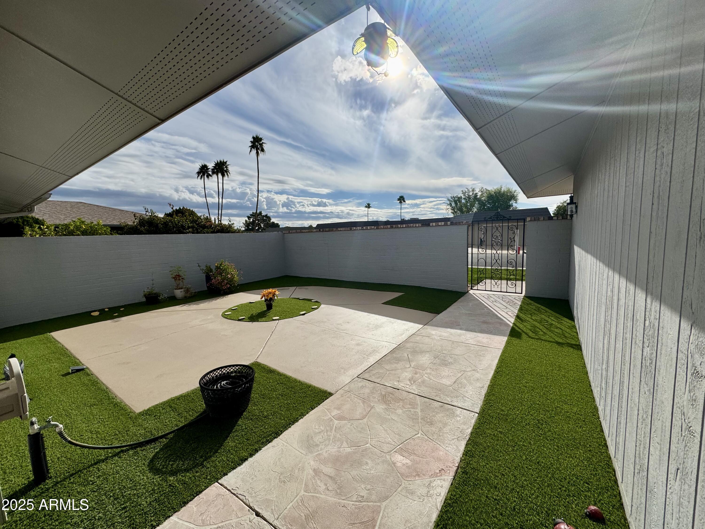 10520 W CAMPANA Drive