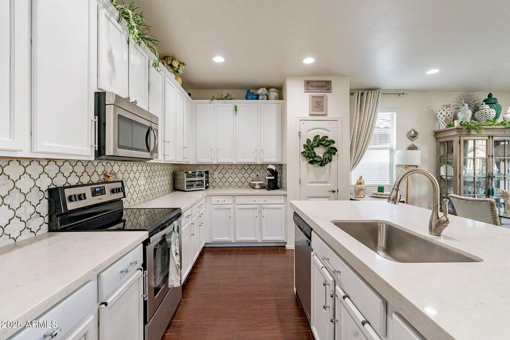 Photo of 1176 N 163rd Lane, Goodyear, AZ 85338 (MLS # 6928305)