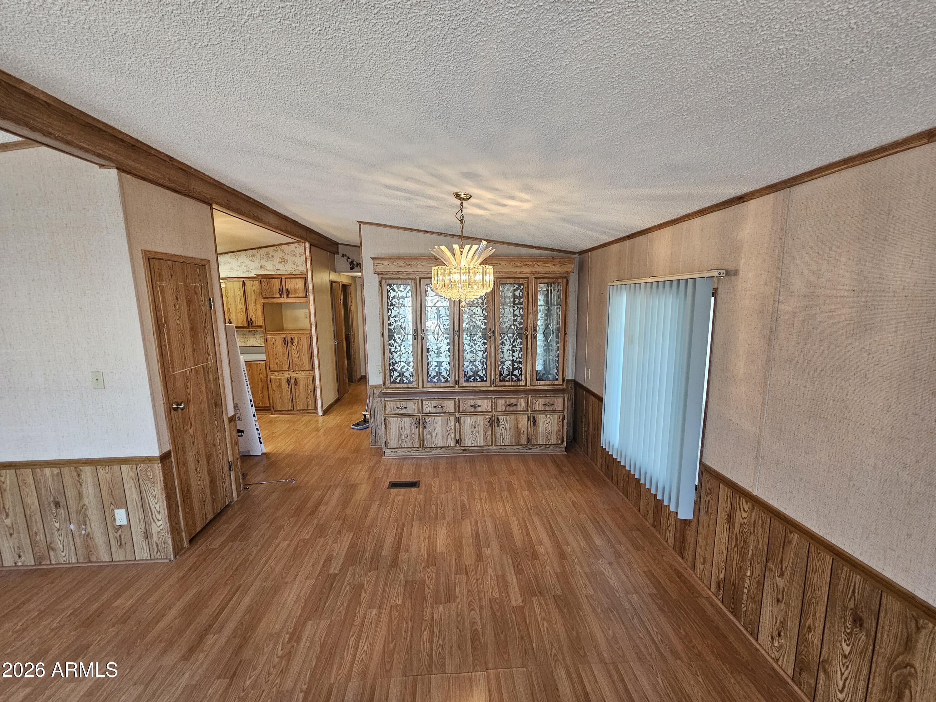 5553 E BAYWOOD Avenue