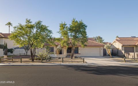 4609 E PARADISE Lane Phoenix AZ 85032