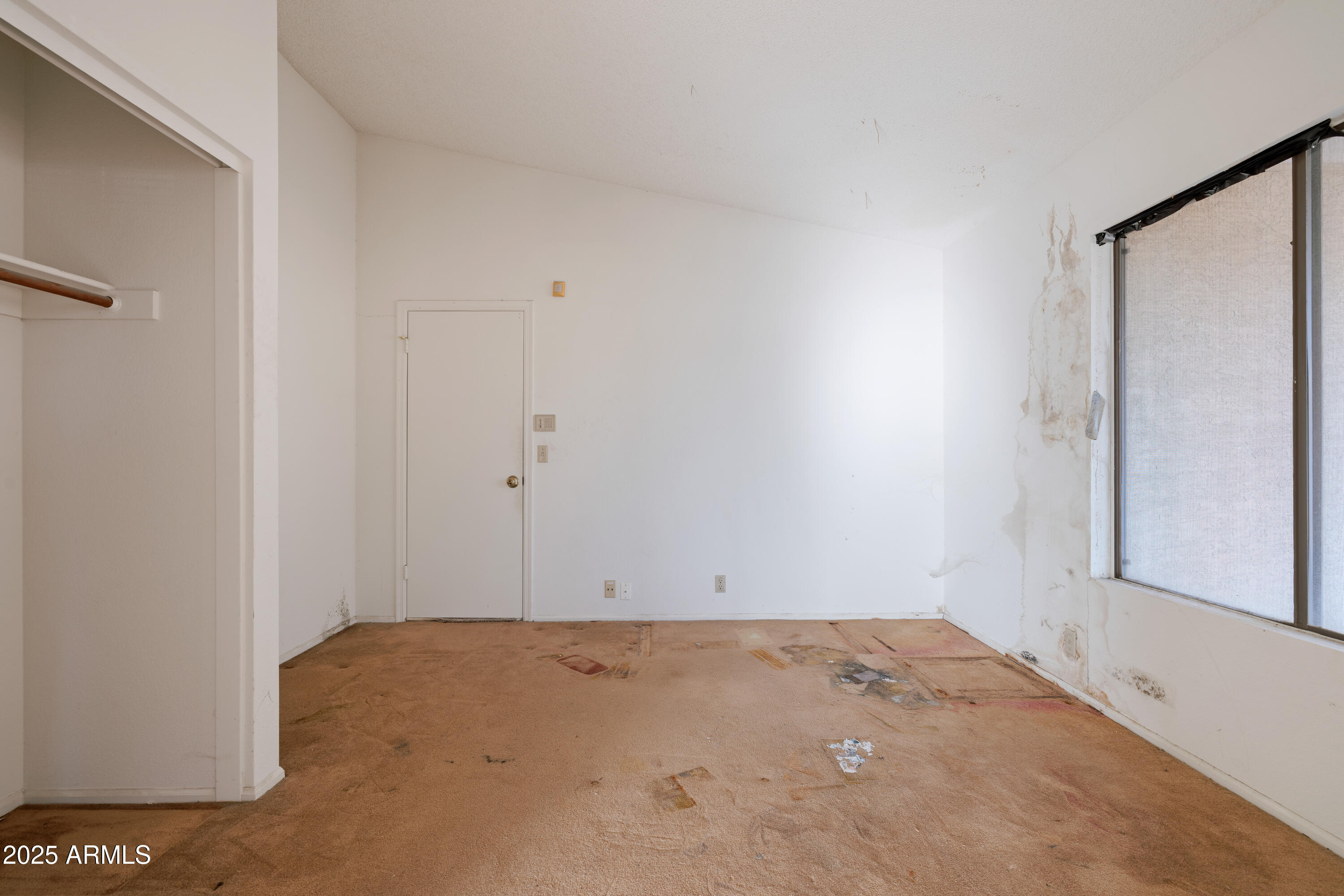 4609 E PARADISE Lane