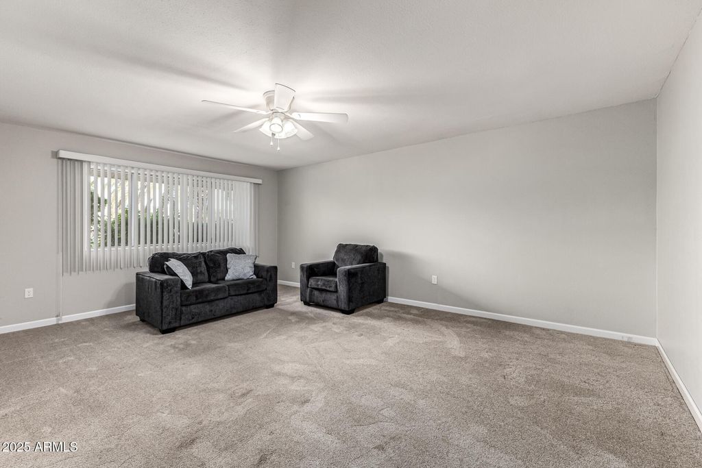 Photo of 13810 N Kaanapali Drive, Sun City, AZ 85351 (MLS # 6957530)