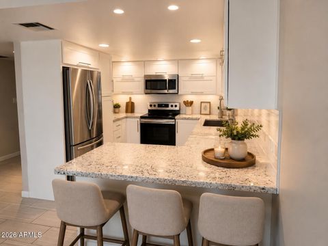 Photo of 7940 E Camelback Road #307, Scottsdale, AZ 85251 (MLS # 7025461)