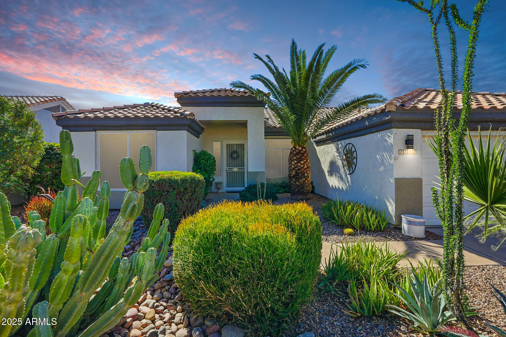 7137 E LAGUNA AZUL Avenue