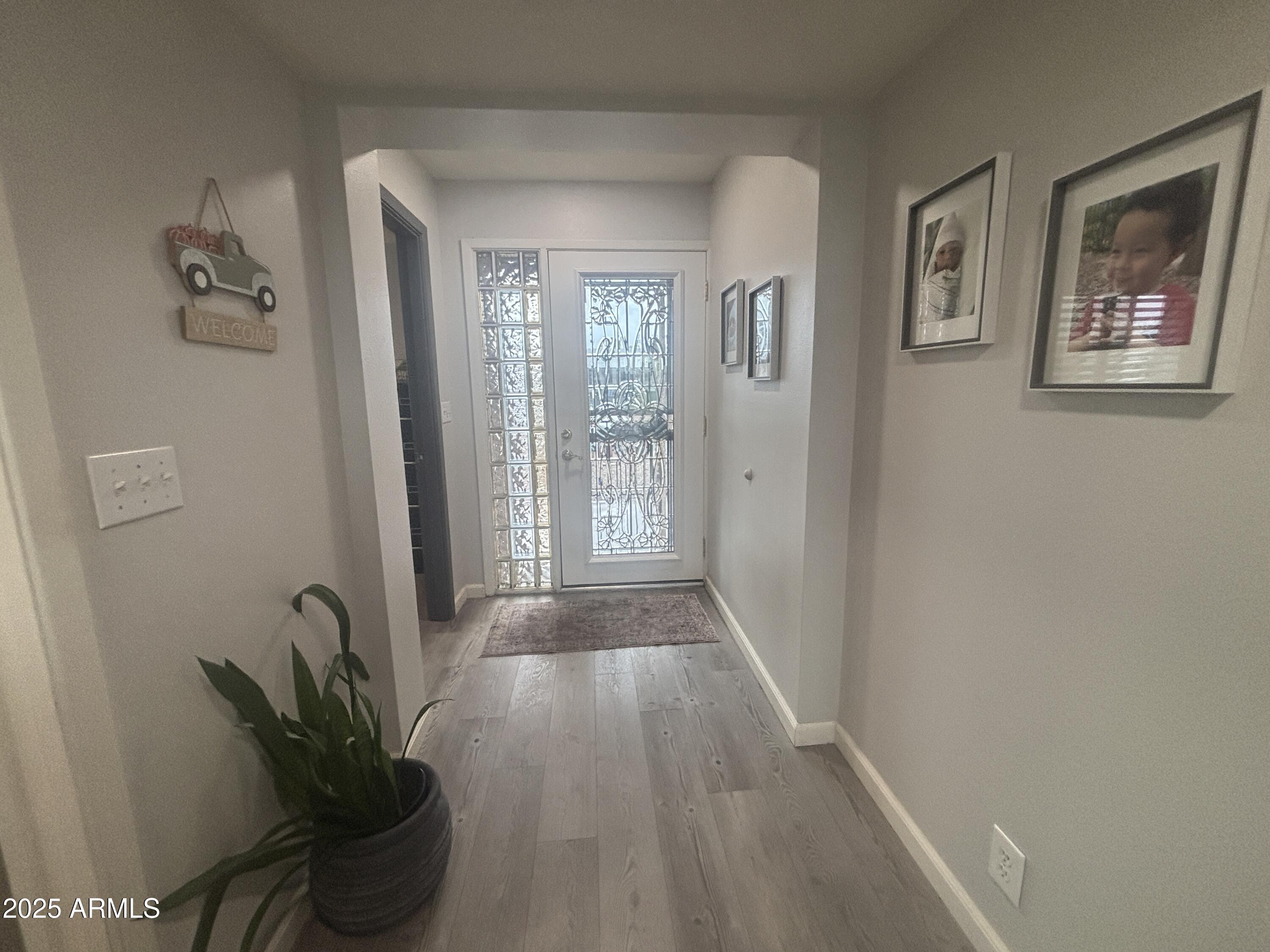 4651 E DOLPHIN Avenue