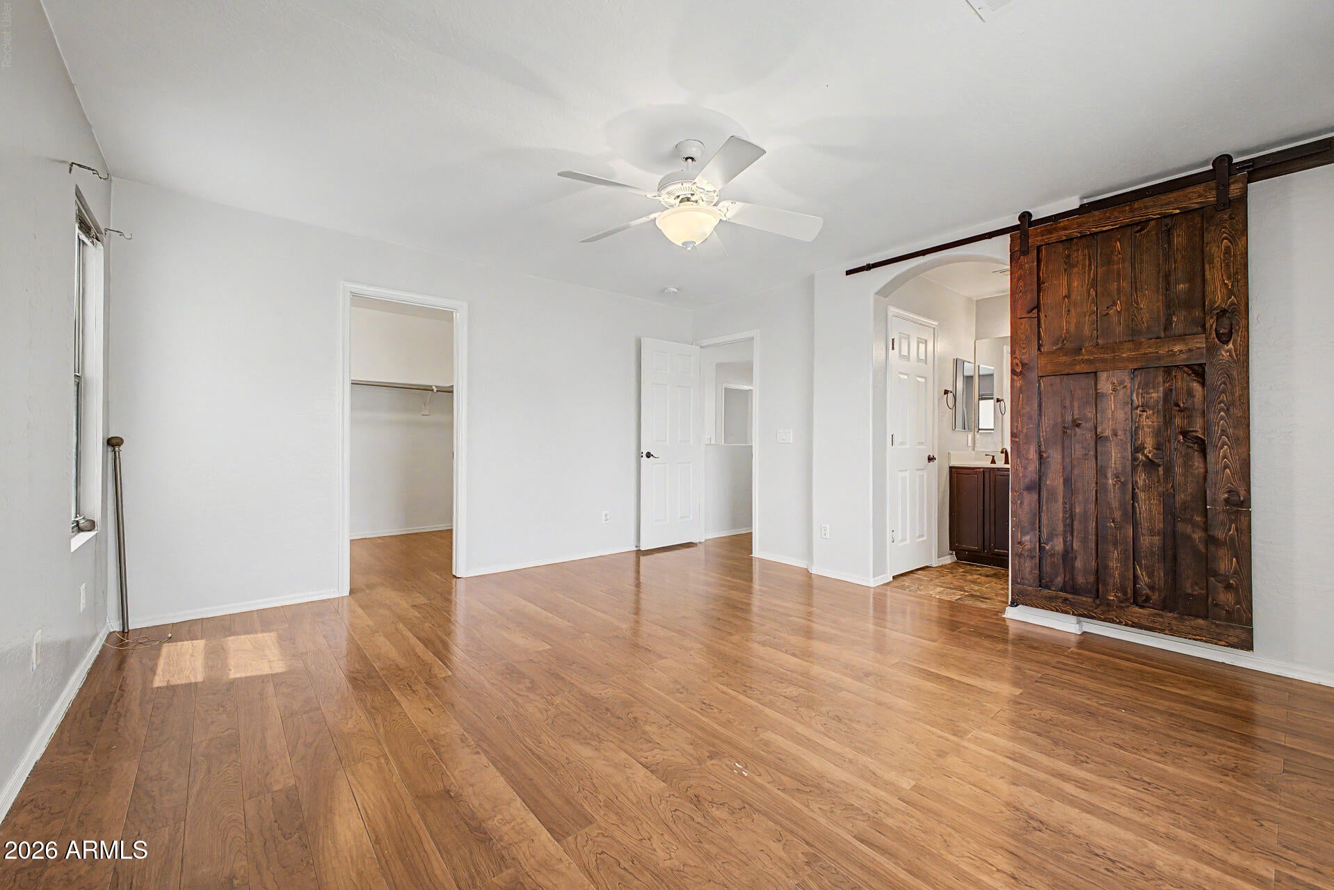 1129 S Amandes --