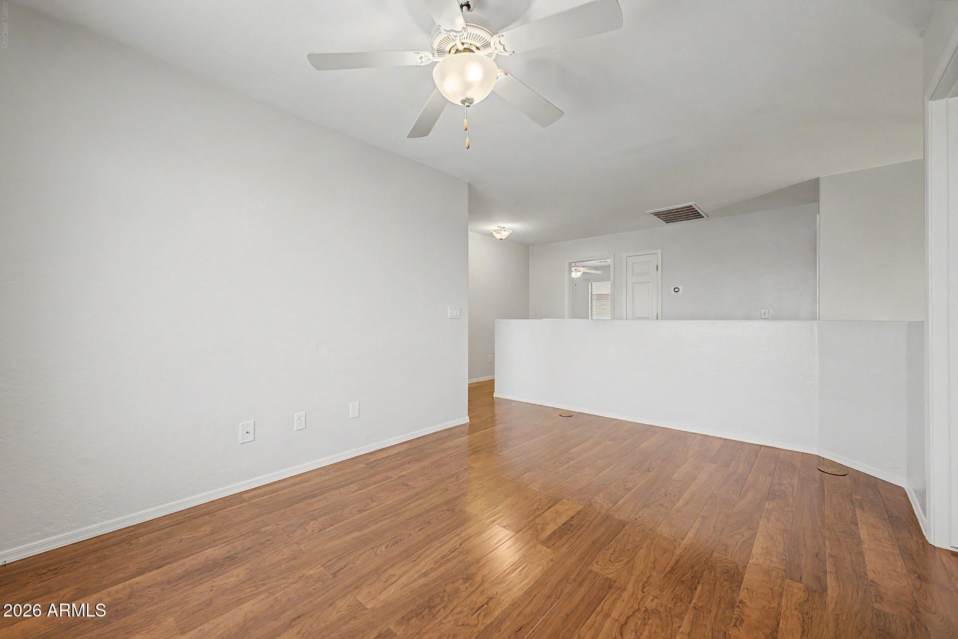 1129 S Amandes --