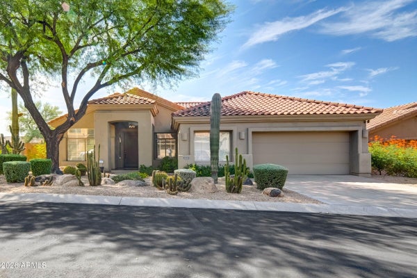 9045 E CASITAS DEL RIO DR, SCOTTSDALE, AZ 85255 - Image d6fb95f9af2c5dd7d764e8c14e3c2c8d/2950931140