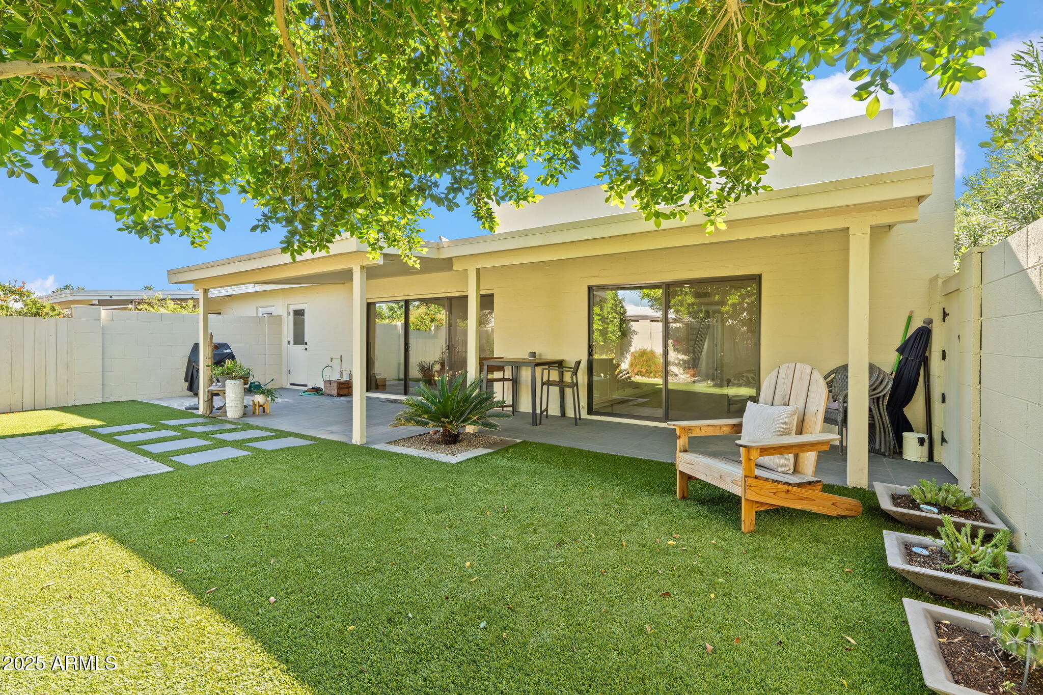 7602 E NORTHLAND Drive