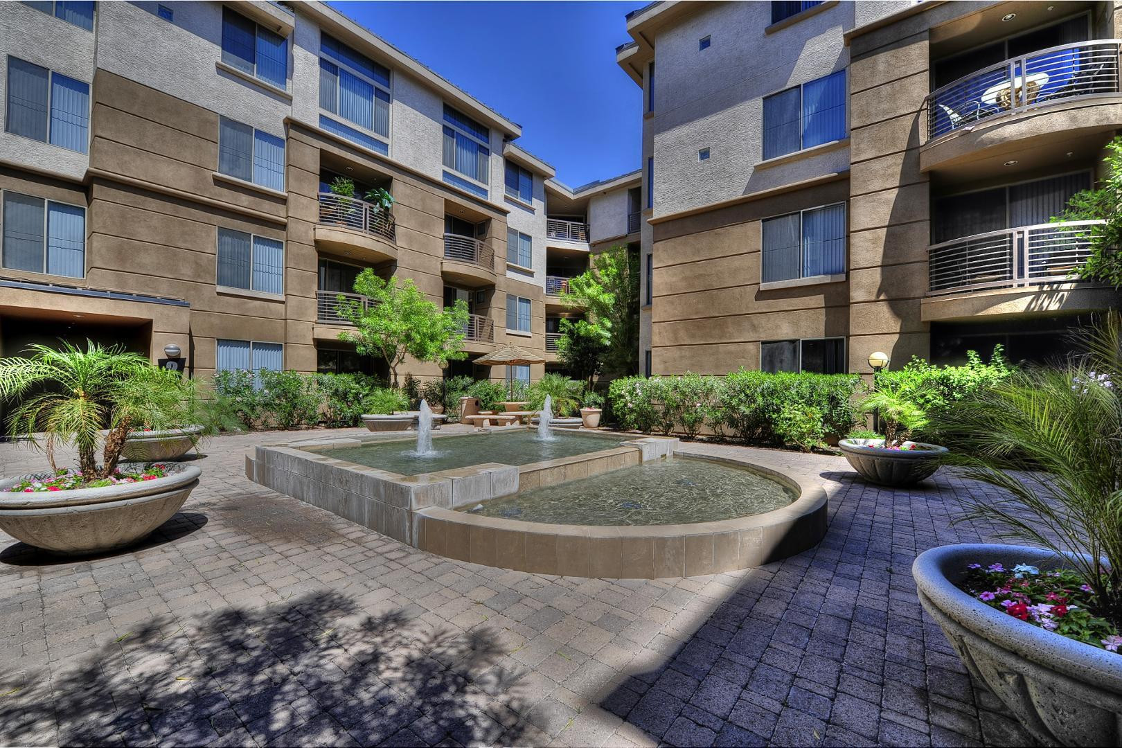 1701 E Colter Street Unit 388