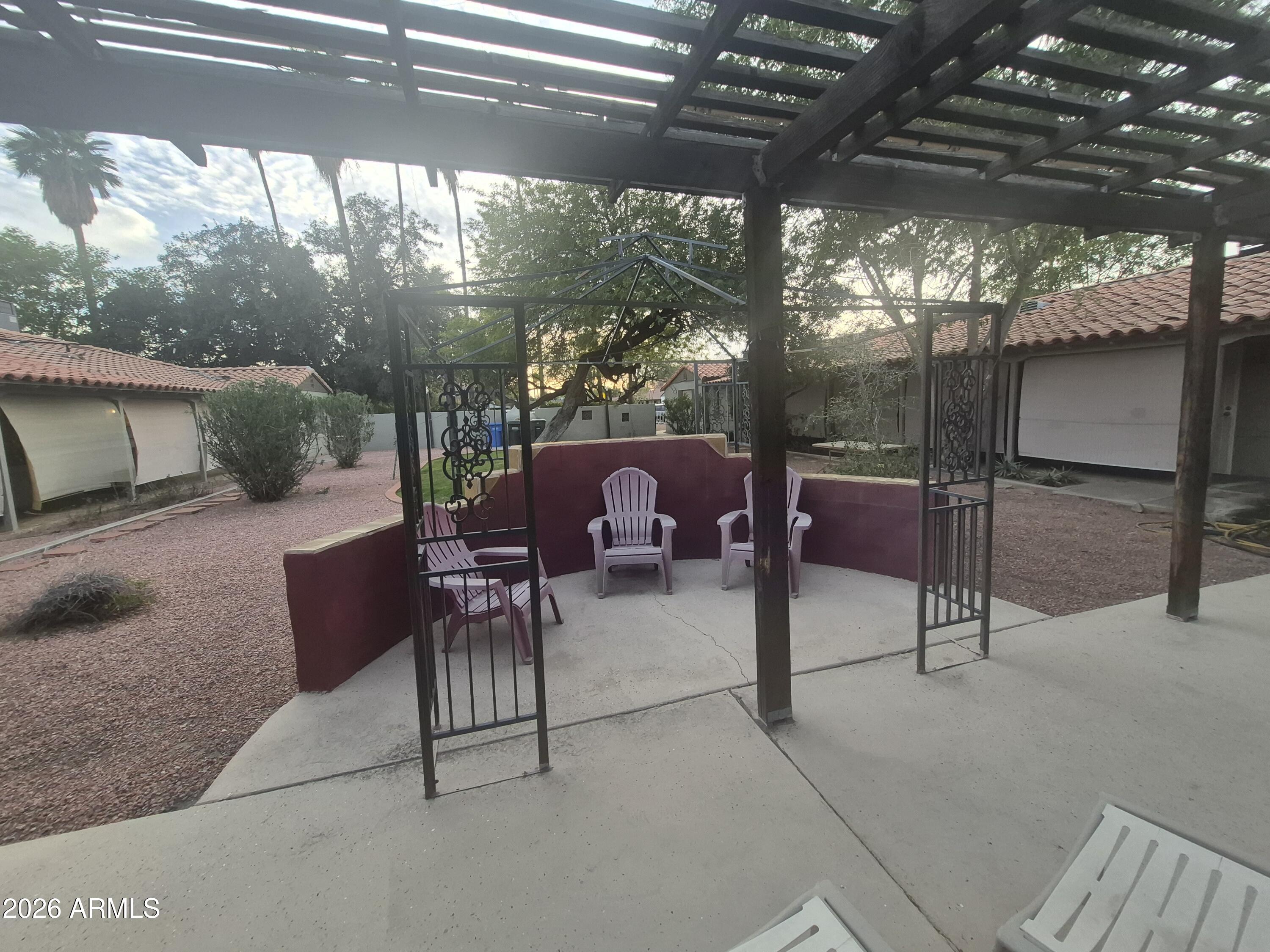 602 E San Juan Avenue 3